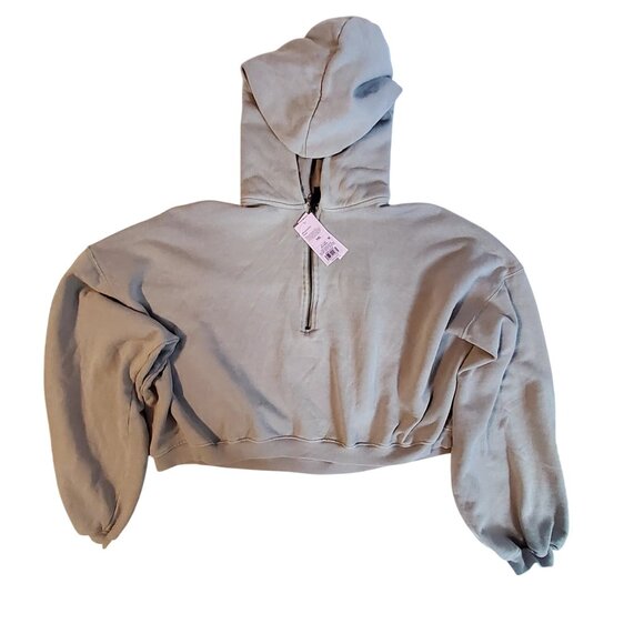 Cropped Gray Zip-Up Hoodie Size XXL Cotton Blend Zip-up closure   Cozy hood - Picture 4 of 11